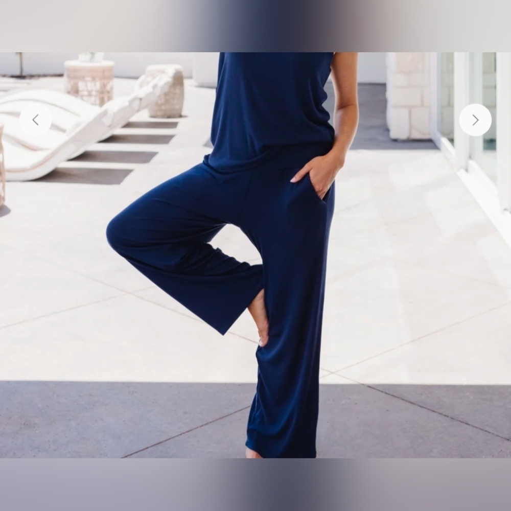 Cozy Earth Navy Blue Wide Leg Pants. New. XXXL.